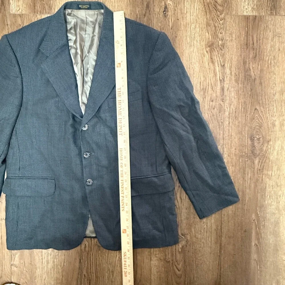Oscar de la Renta excellent made